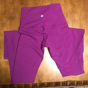 Lululemon Size 2 Wunder Under